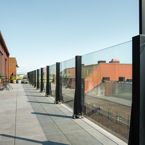 CiU Balcony_600x600-6